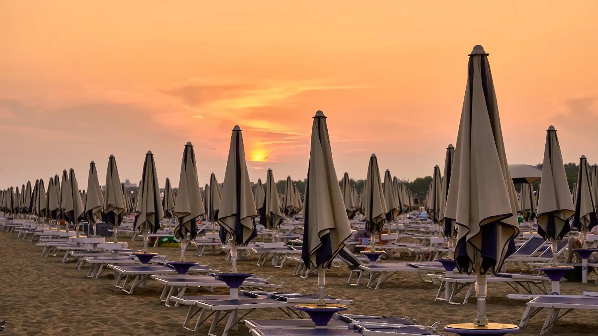 Beautiful Apartment With Terrace And Swimming Pool Bibione